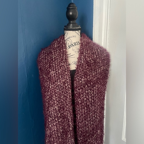 FREE with Purchase Foreign Exchange - One Size Infinity Scarf for Women - Picture 2 of 4